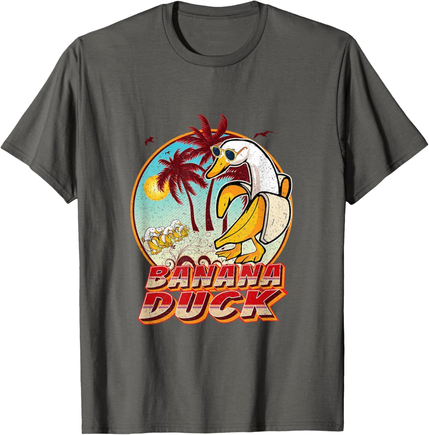 BANANA DUCK - - SUMMER BEACH VINTAGE RETRO T-Shirt